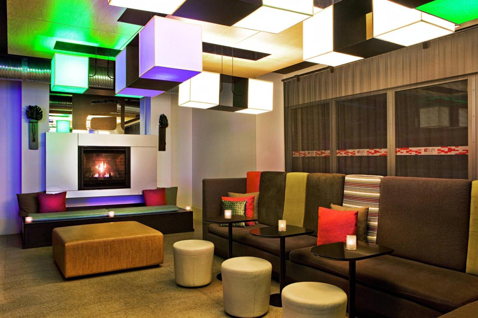 Aloft Richmond West 3*